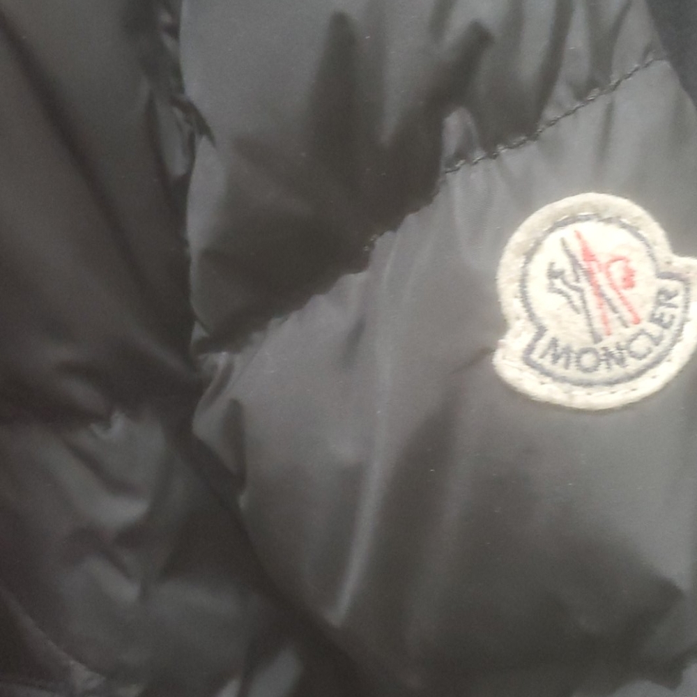 Moncler coat - Picture 5 of 7